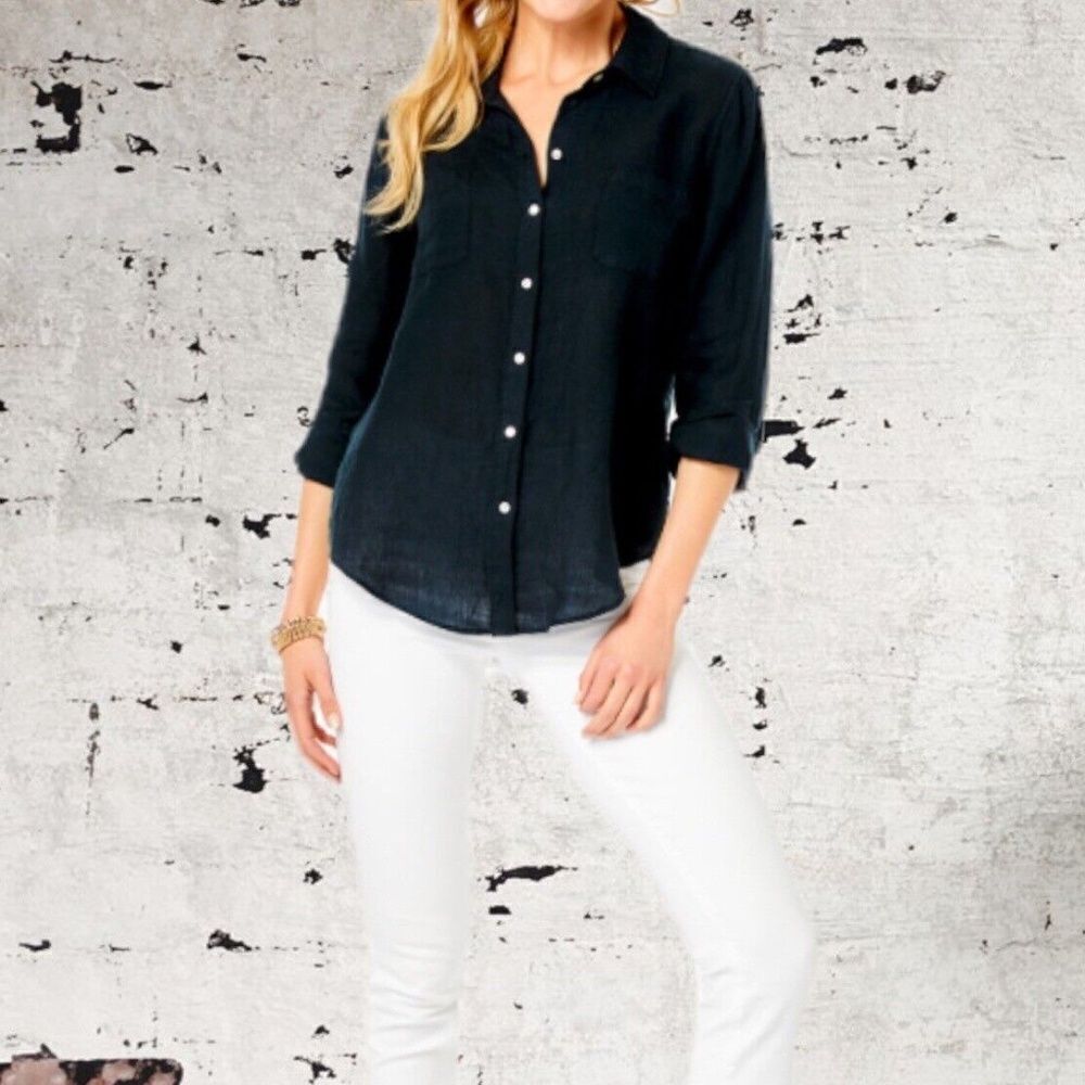 NWT Liz Claiborne Villager Sport Womens Black Long Sleeve Button Up Shirt Size S